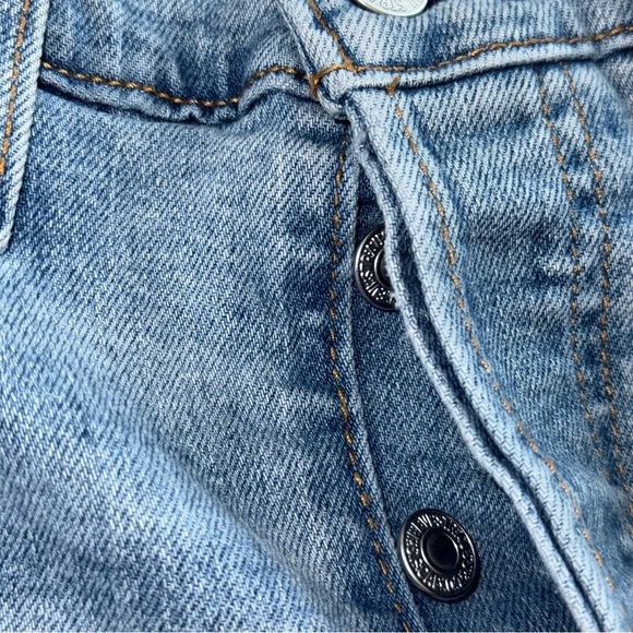Levi's Wedgie Straight Jeans Women’s 28 Button Fly Medium Wash Vintage Ra Hem - Picture 9 of 12